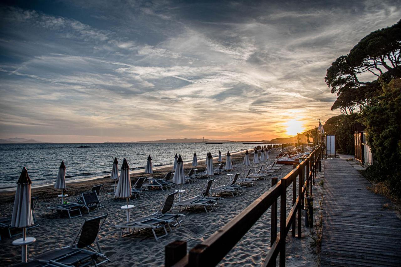 Golfo Del Sole Hotel & Holiday Resort Фоллоника Экстерьер фото